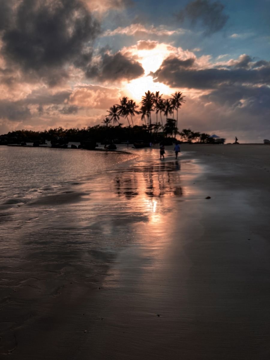Pôr do sol no mar do Morro de São Paulo